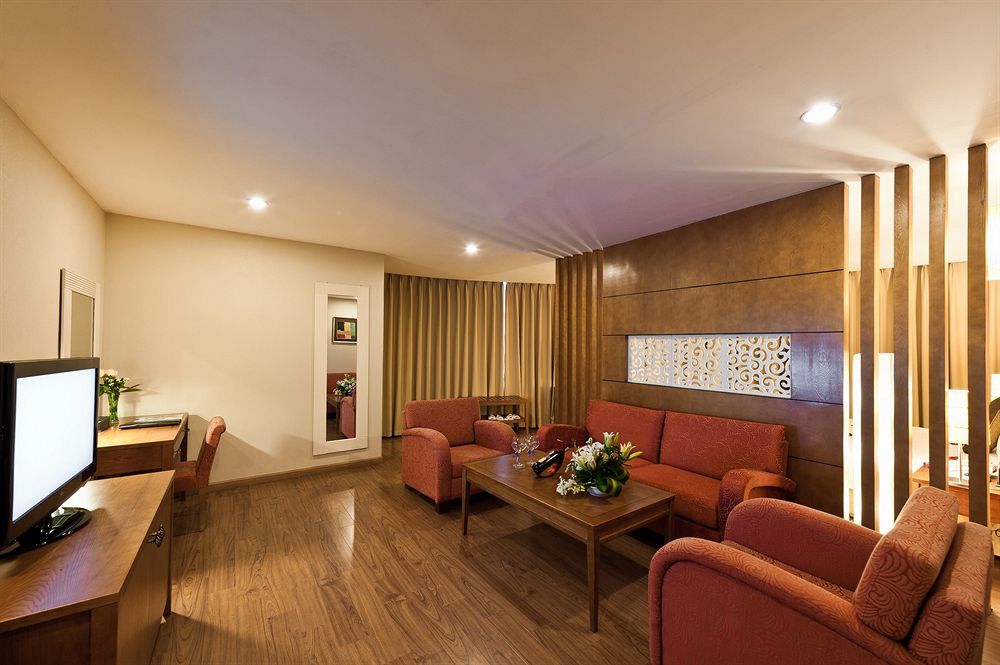 Muong Thanh Luxury Lang Son Hotel Exteriör bild